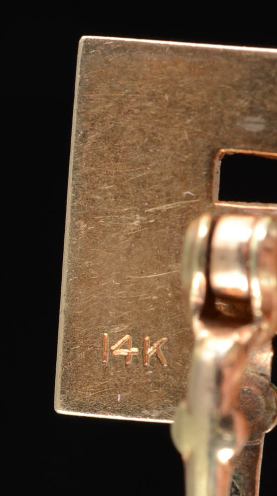 Variety of Scrap Gold Pieces