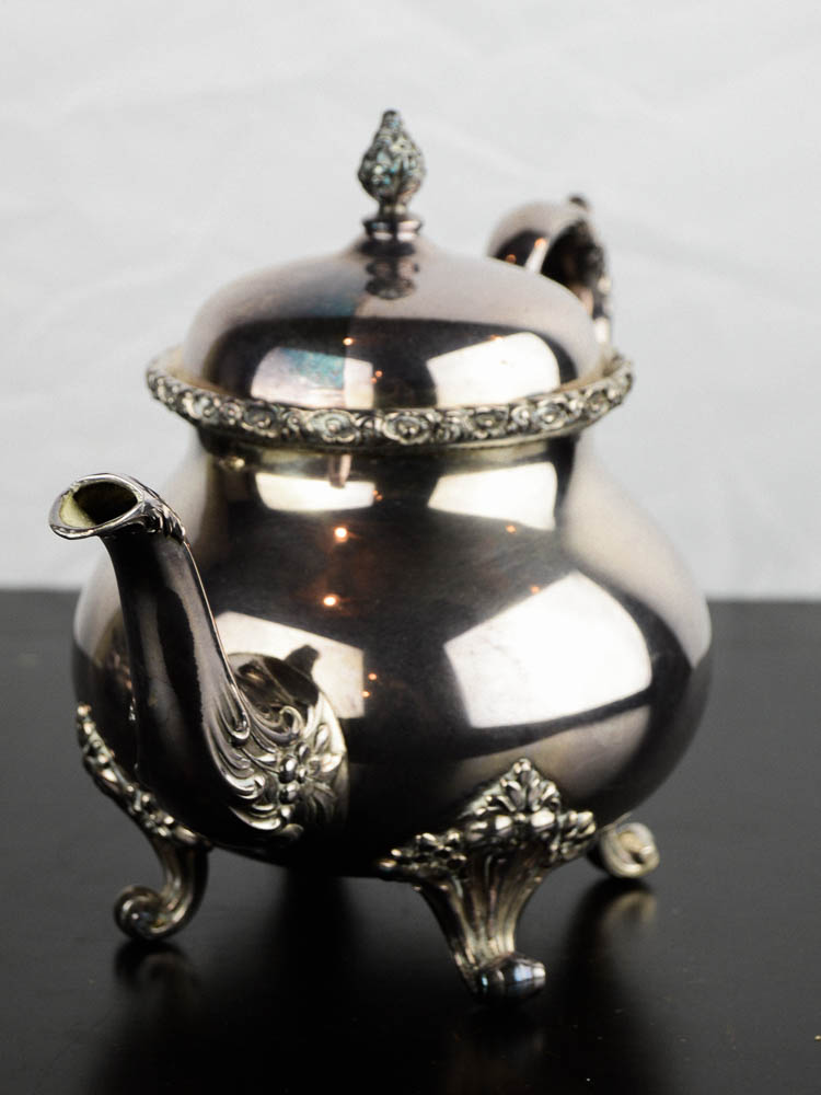 Wilcox International Silver Co. Silver Plate Tea and Coffee Set