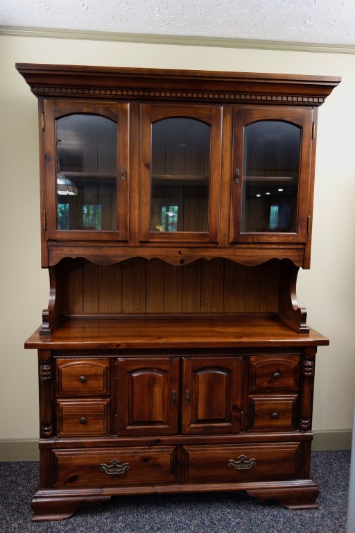 Traditional China Cabinet Sideboard