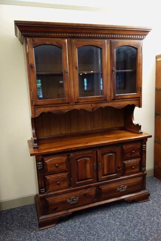 Traditional China Cabinet Sideboard