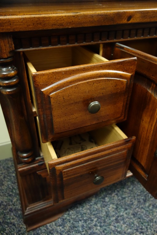 Traditional China Cabinet Sideboard