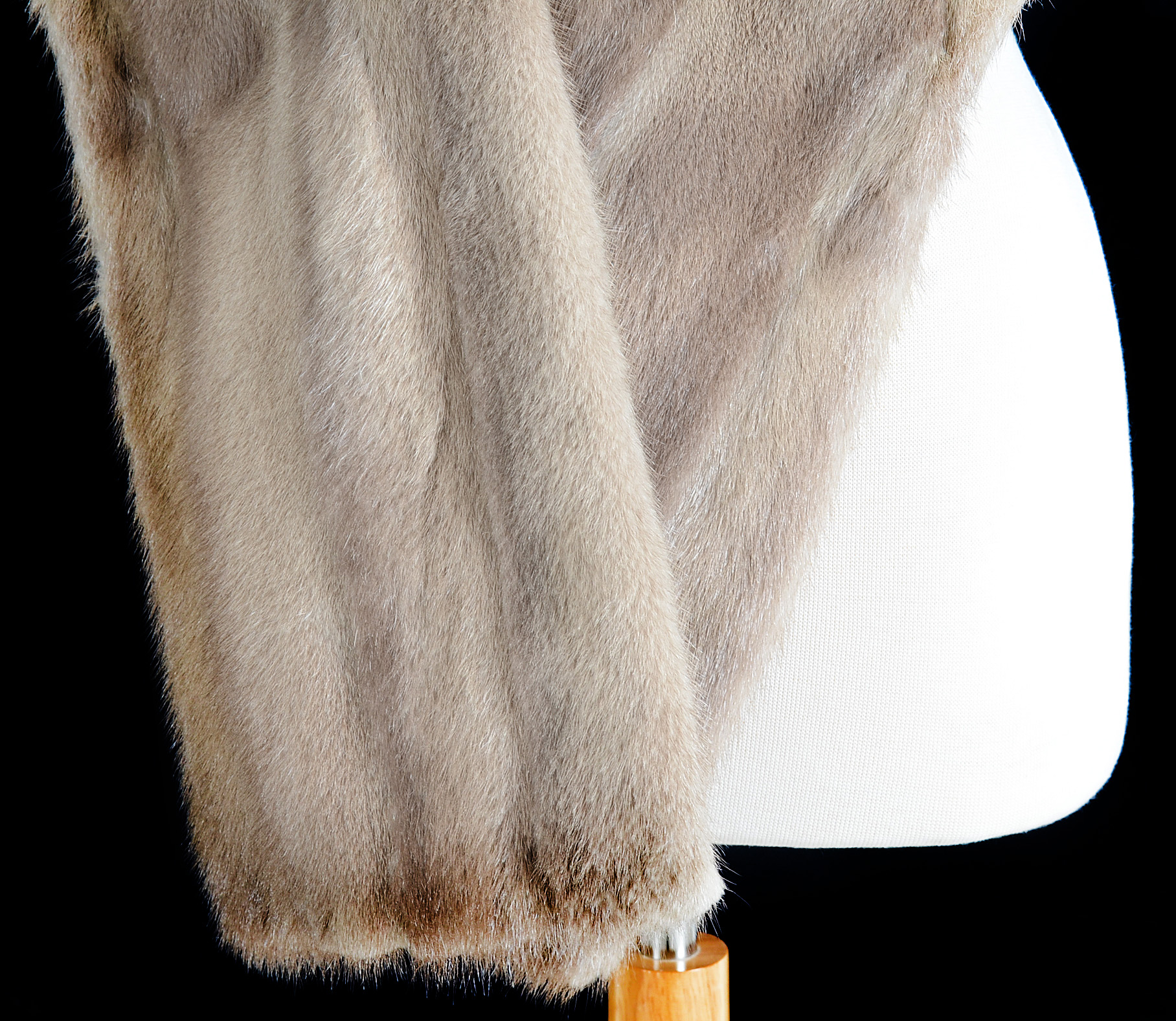 Vintage Fettner Furs Silver Mink Stole