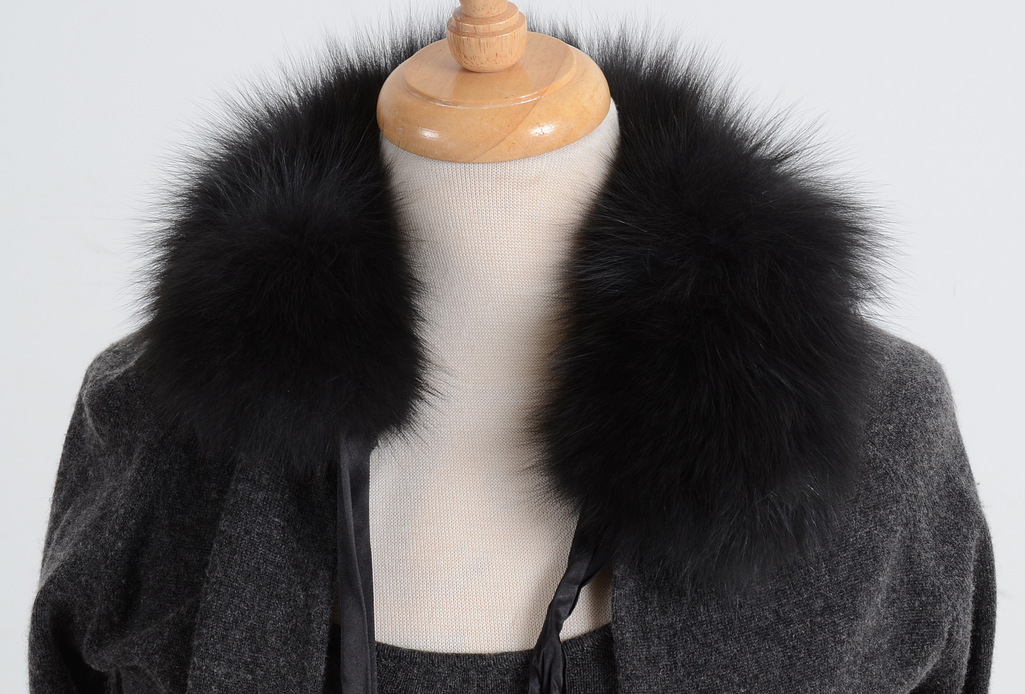 Jon Silk and Cashmere Blend Sweater Set with Fox Collar