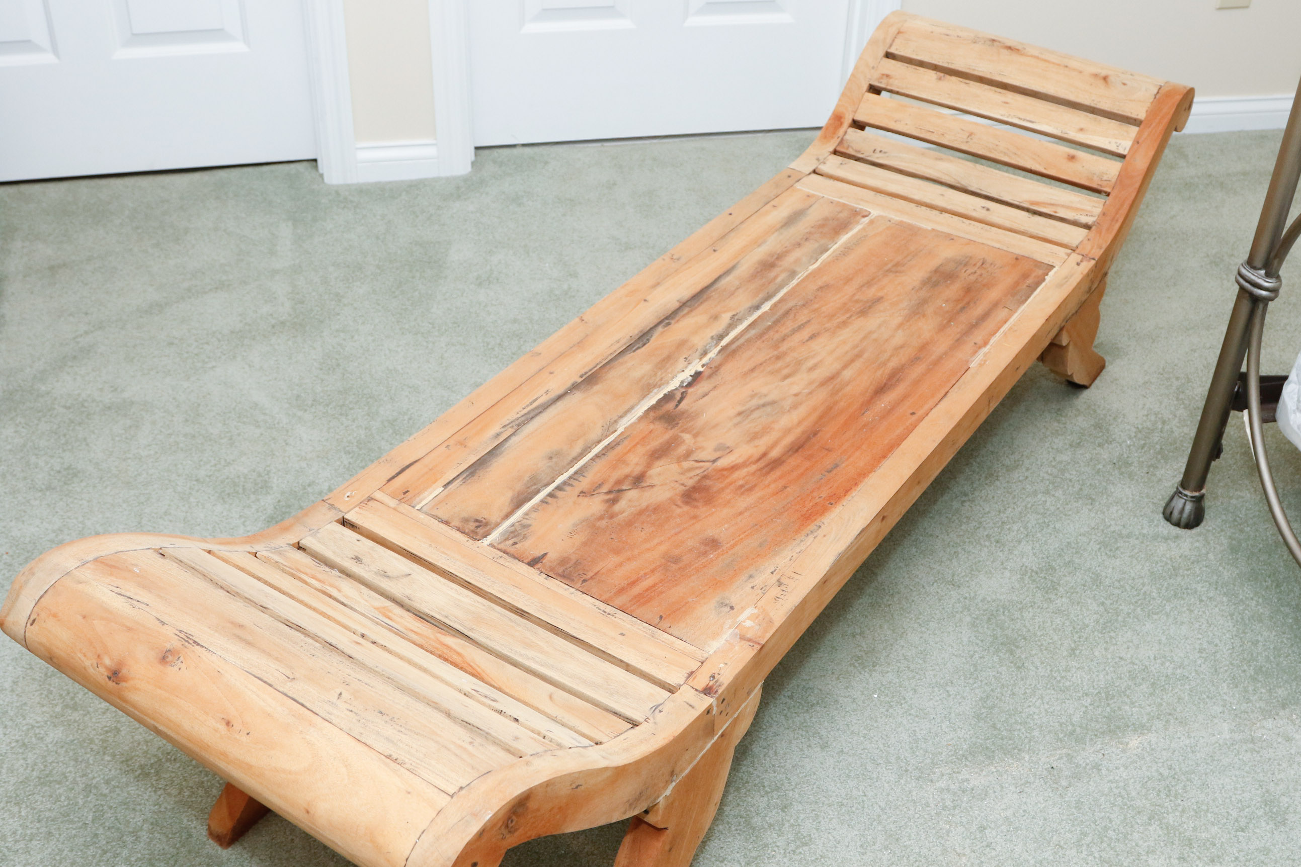 Victorian Style Divan or Day Bed Wooden Frame