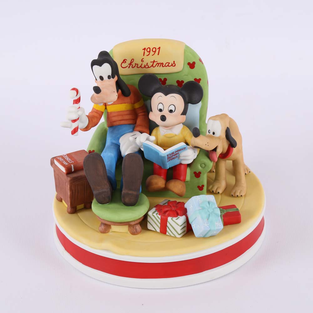 Disney Christmas 1991 "The Night Before Christmas" Limited Edition Figurine