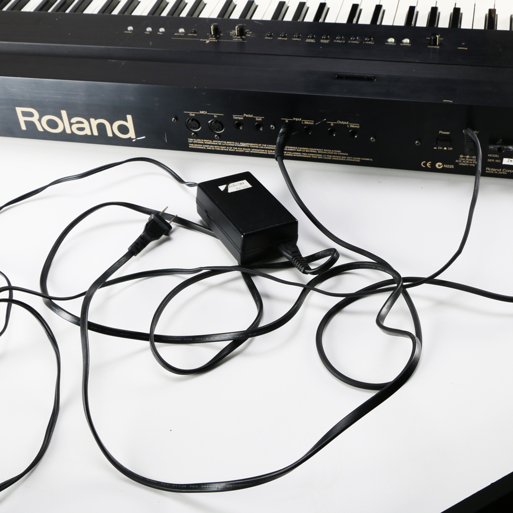 Roland EP-70 Digital Piano