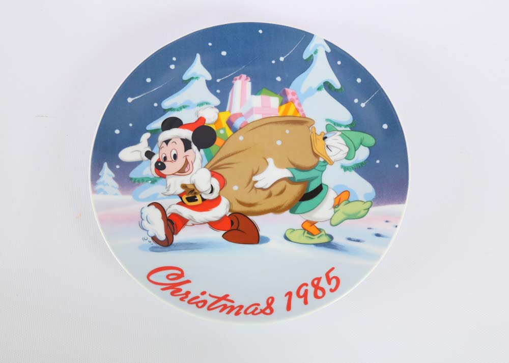 Assortment of Disney Collectors Plates Including Limited Editions