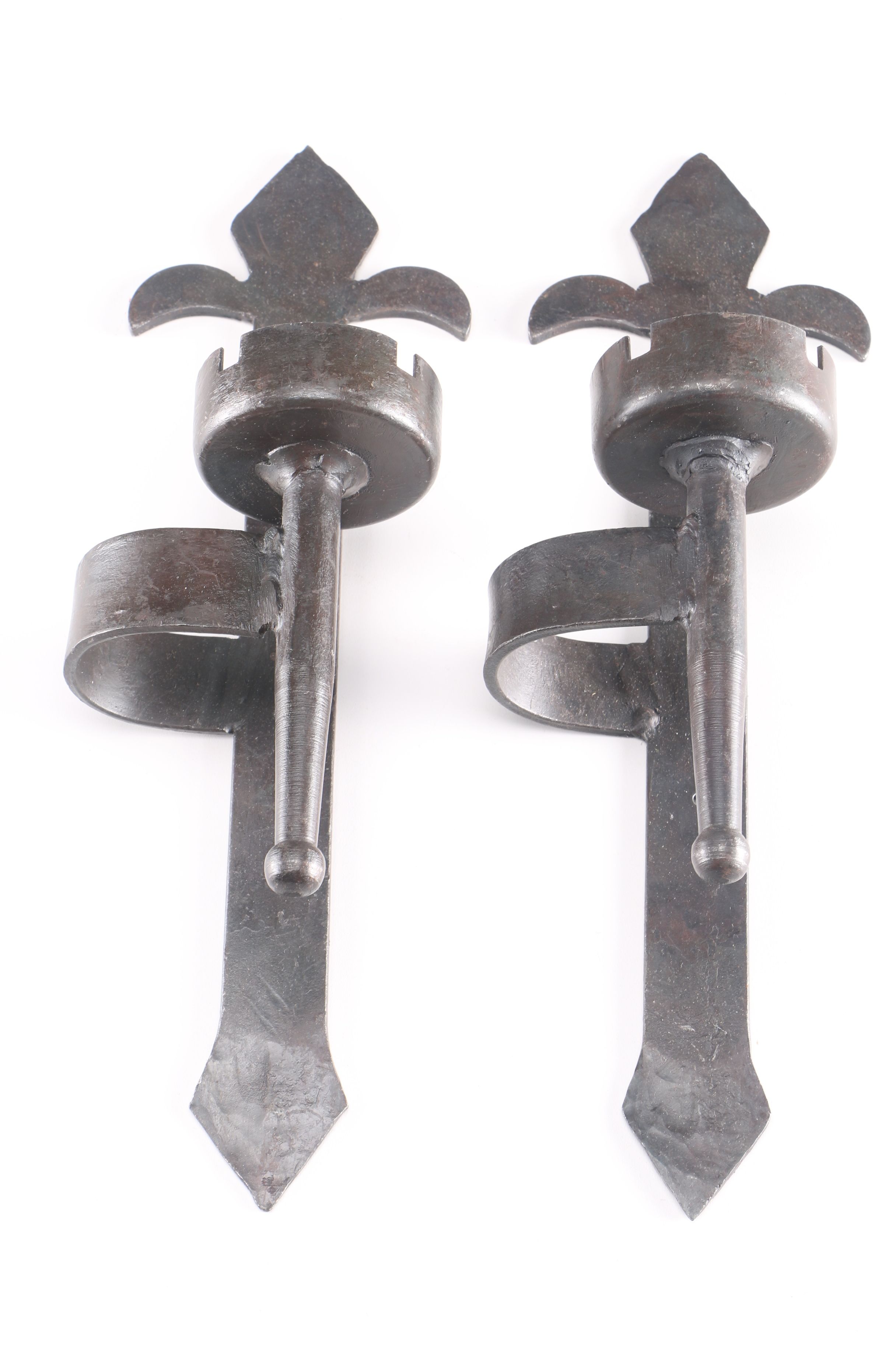 Familial Crests and Knight Decor