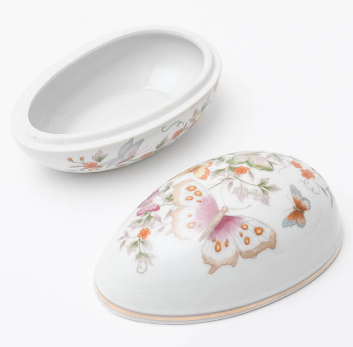 Vintage Porcelain Egg Dish with 22K Gold Trim