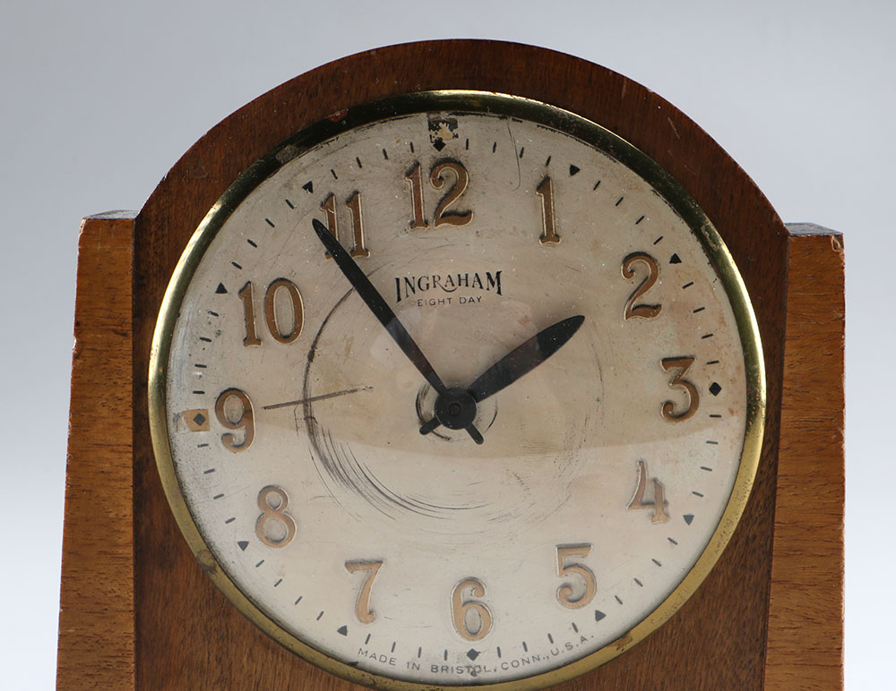 Ingraham Eight Day Mantle Clock