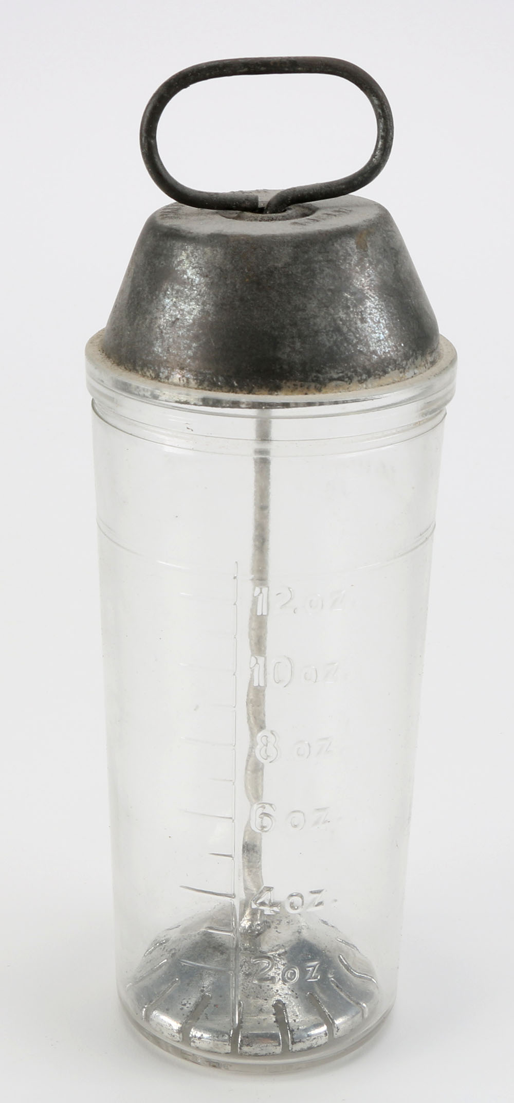 Assorted Vintage Metal Household Items