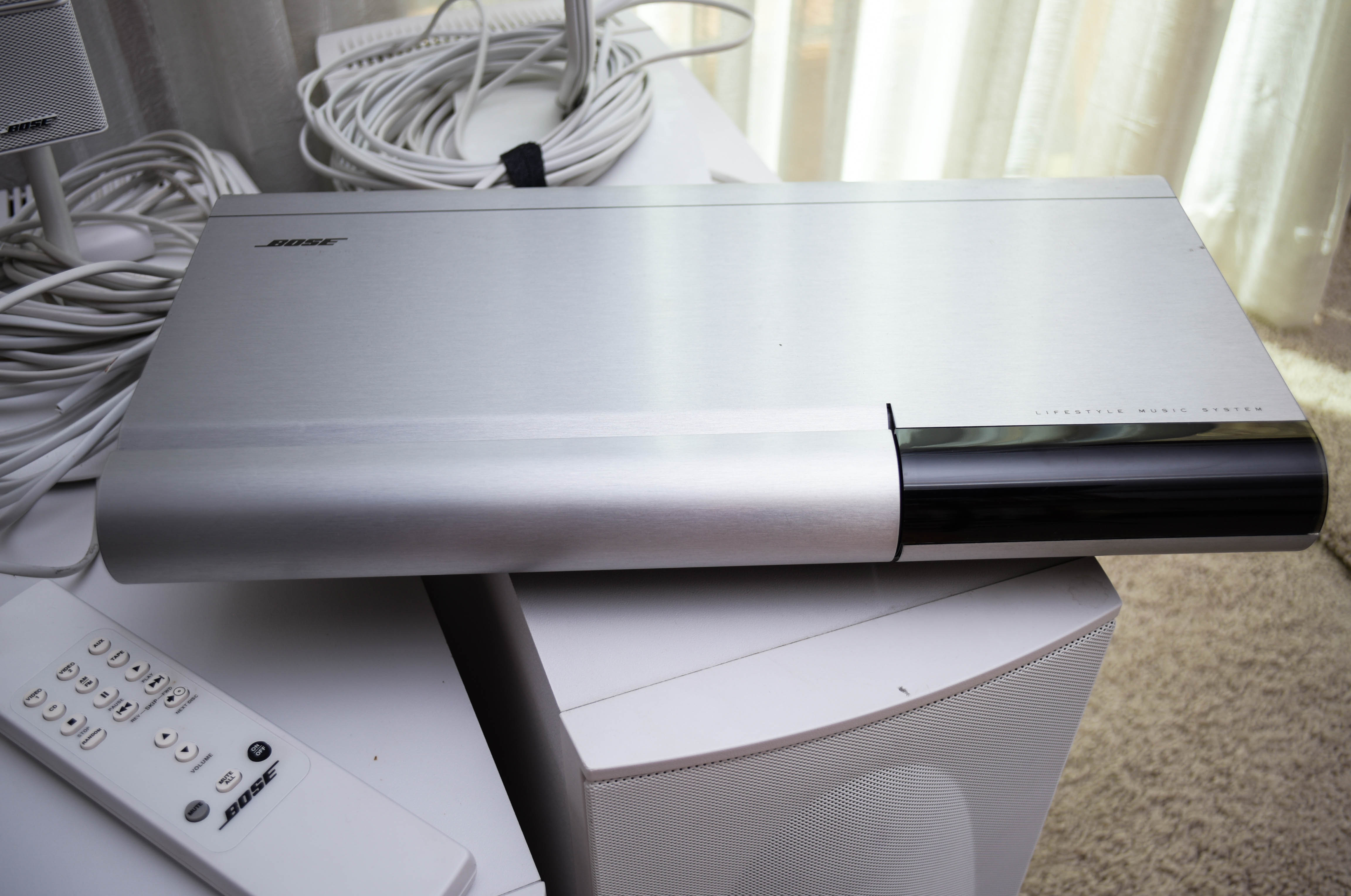 Bose Lifestyle Music System With Subwoofer