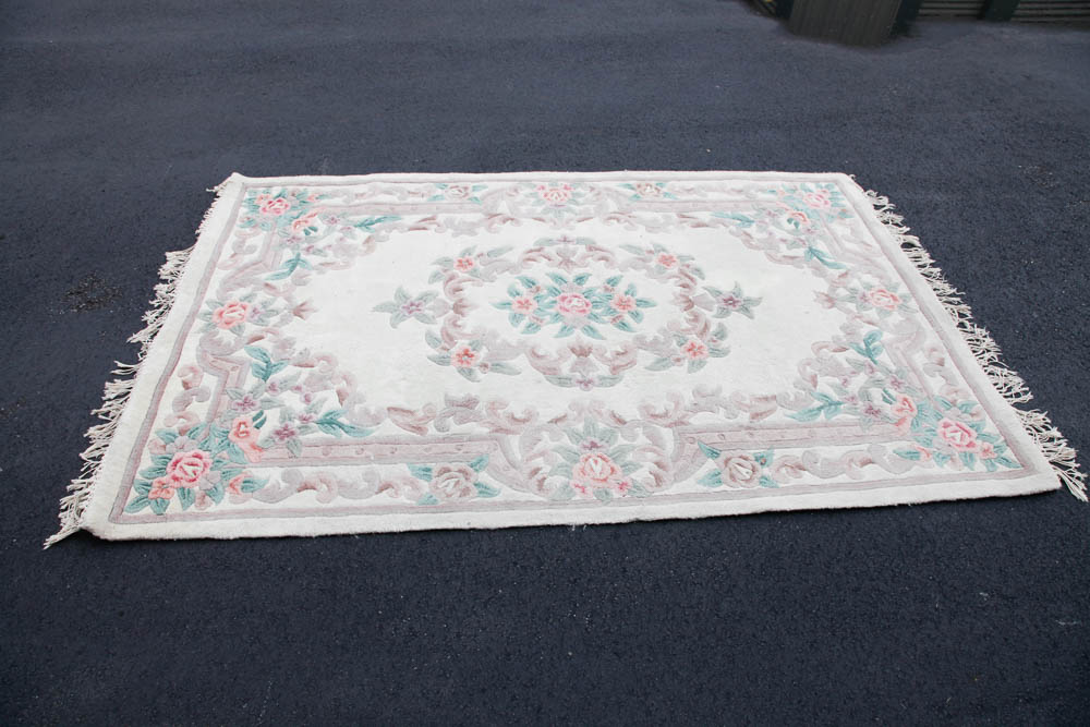 Tufted and Carved Floral Wool Area Rug