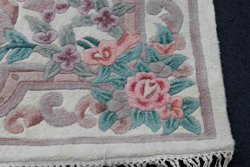 Tufted and Carved Floral Wool Area Rug