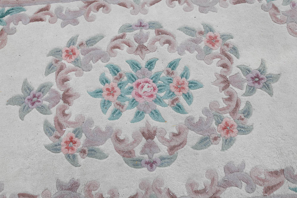 Tufted and Carved Floral Wool Area Rug