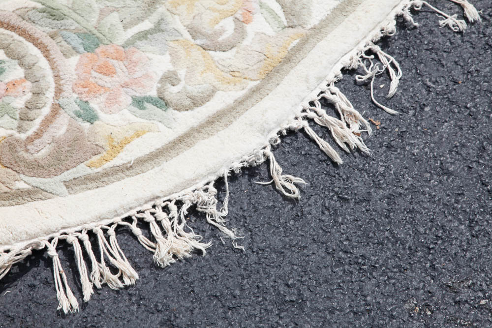 Handmade Oriental Oval Rug