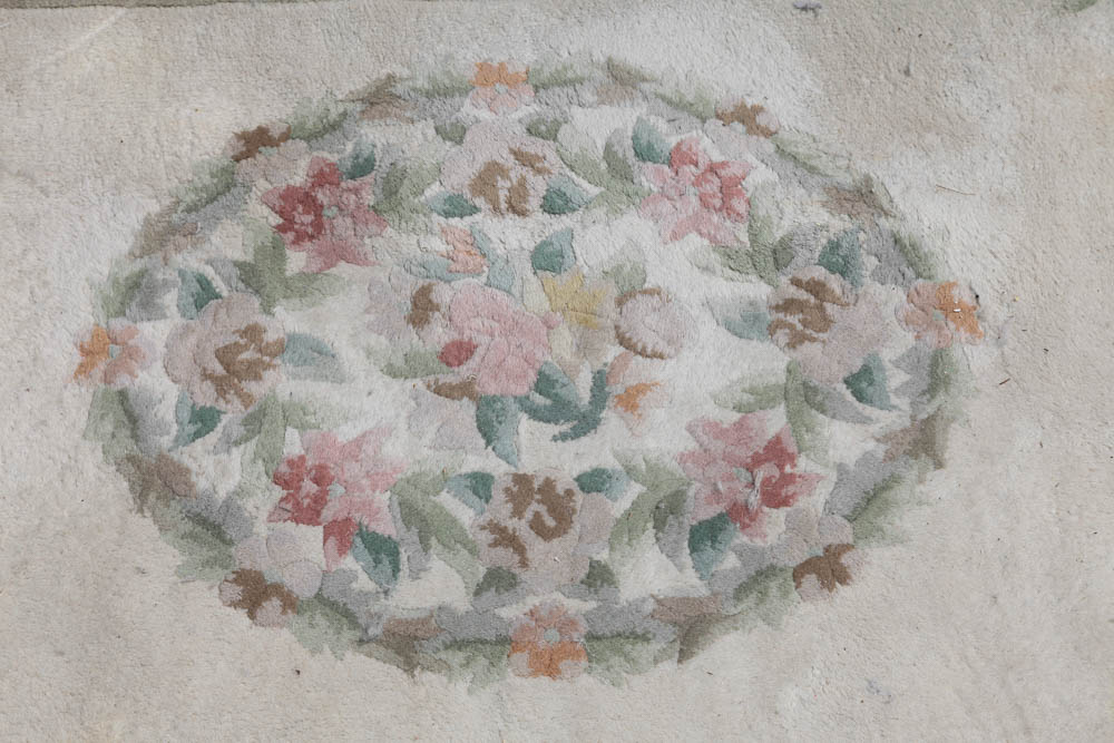 Handmade Oriental Oval Rug