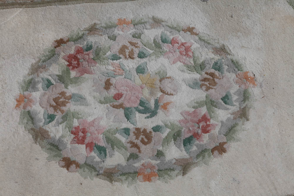 Handmade Oriental Oval Rug