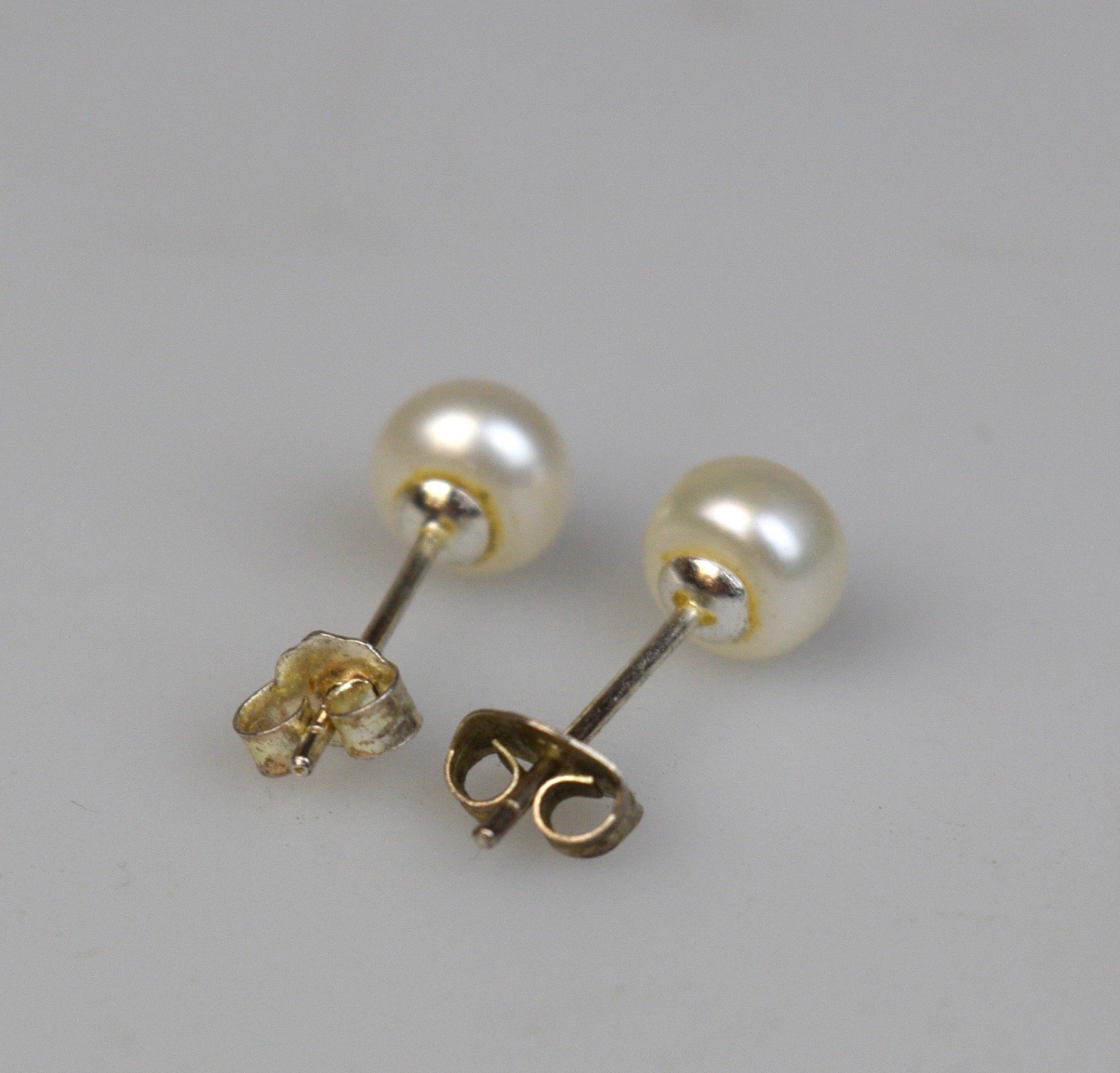 Pearl and Sterling Silver Stud Earrings