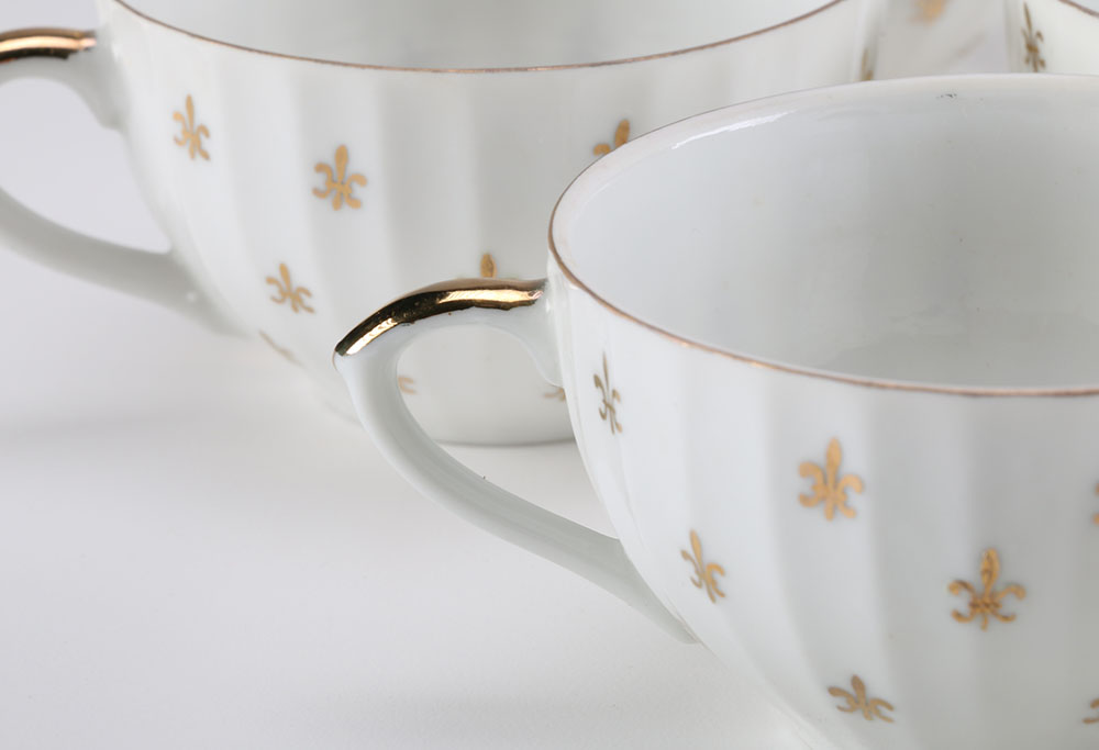 Lefton China " Flor De Lis (Scalloped)" Teacups with Case