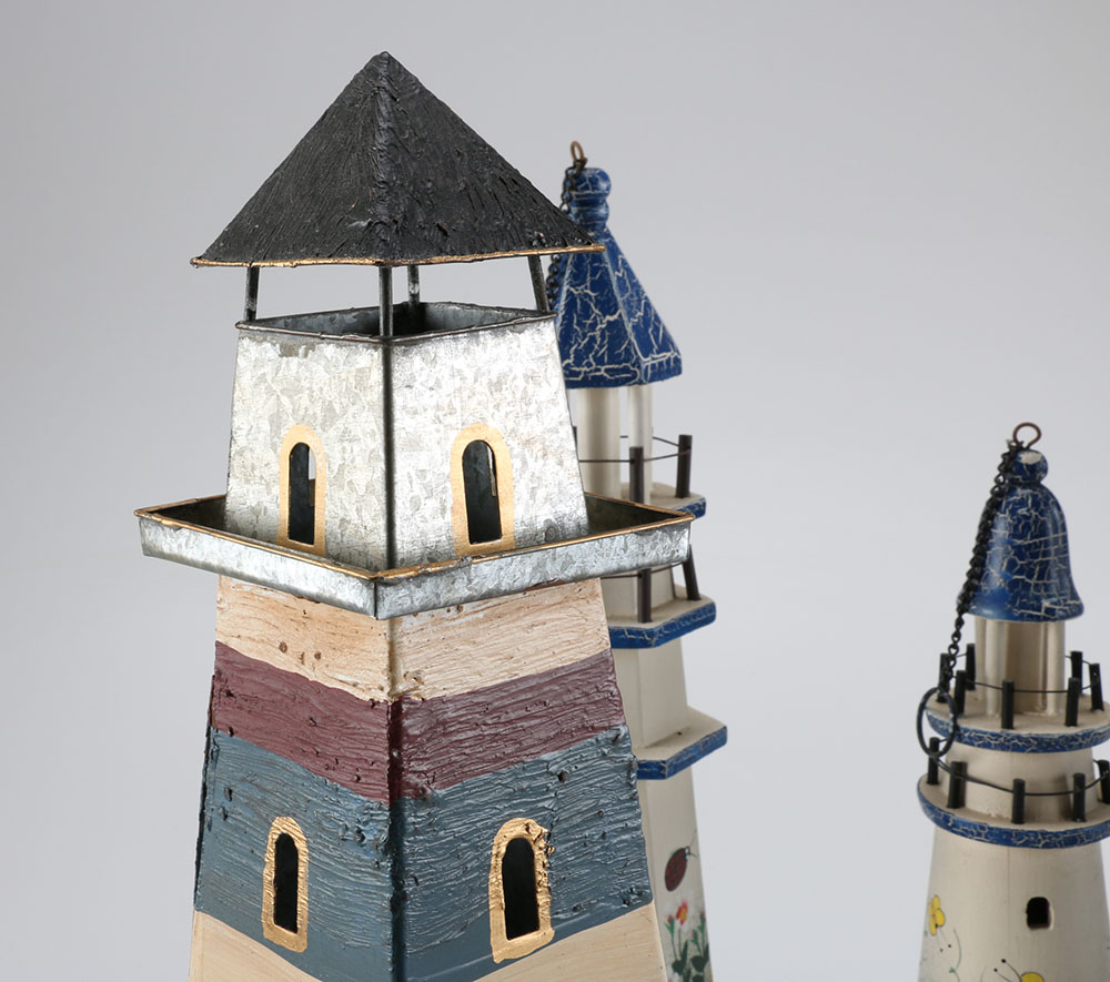 Lighthouse Décor
