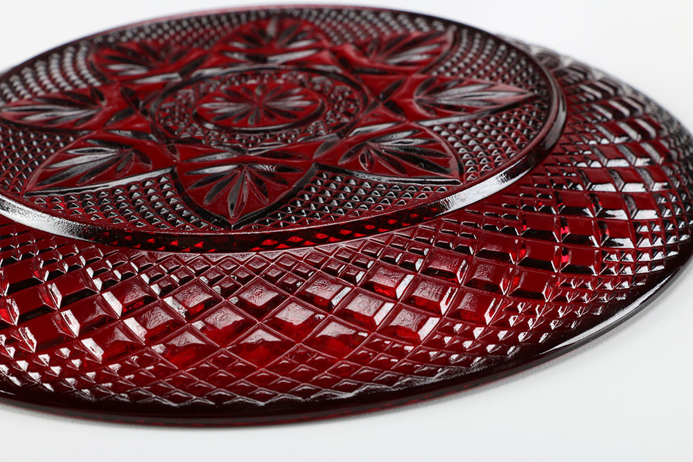 Set of Luminarc Arcoroc Ruby Glass Plates