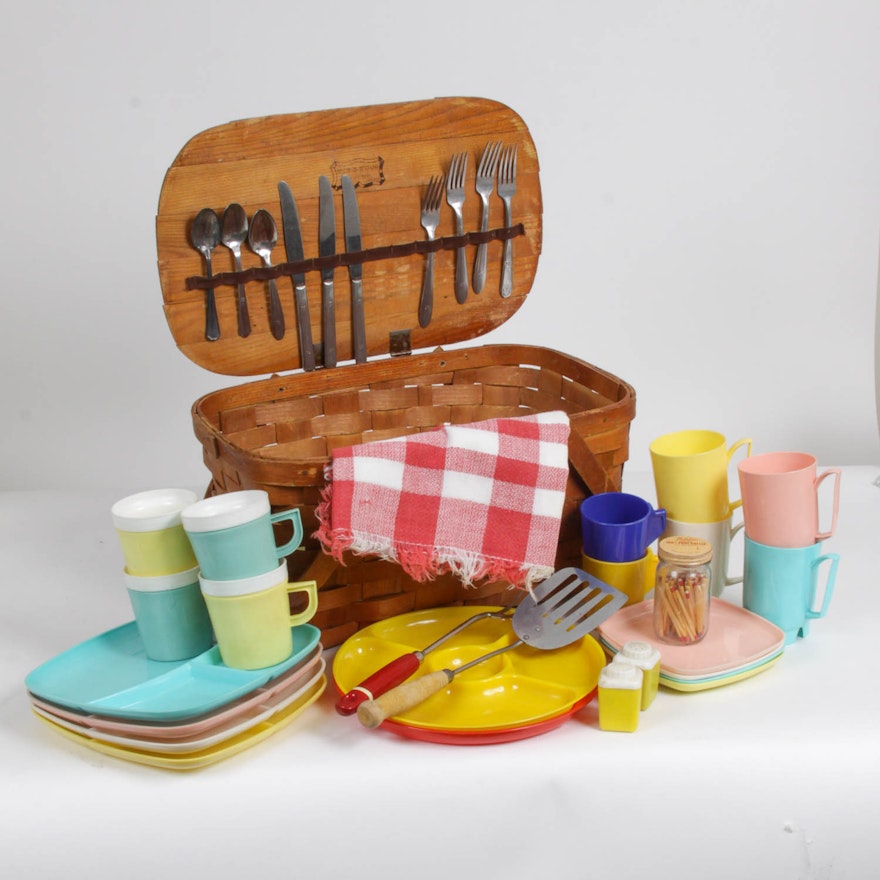 Picnic Basket with Supplies