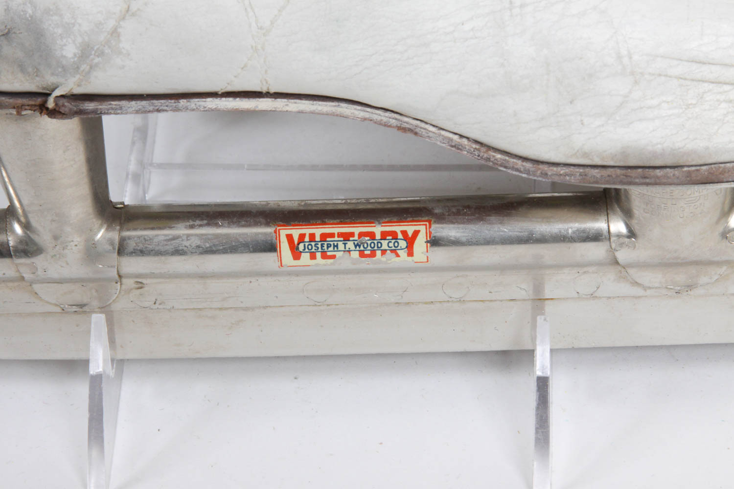 Vintage Women's Victory Ice Skates