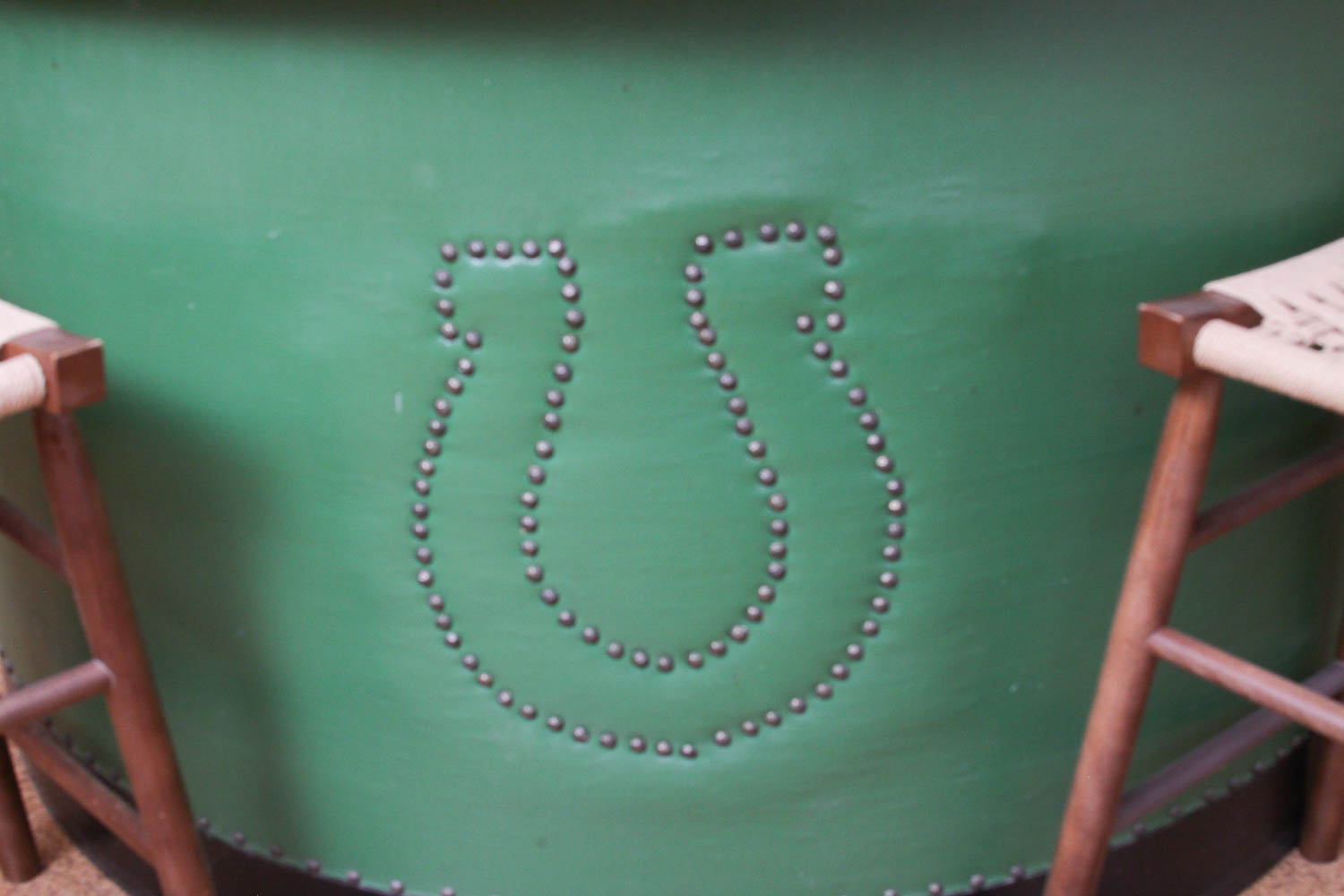 Vintage Bar with Stools