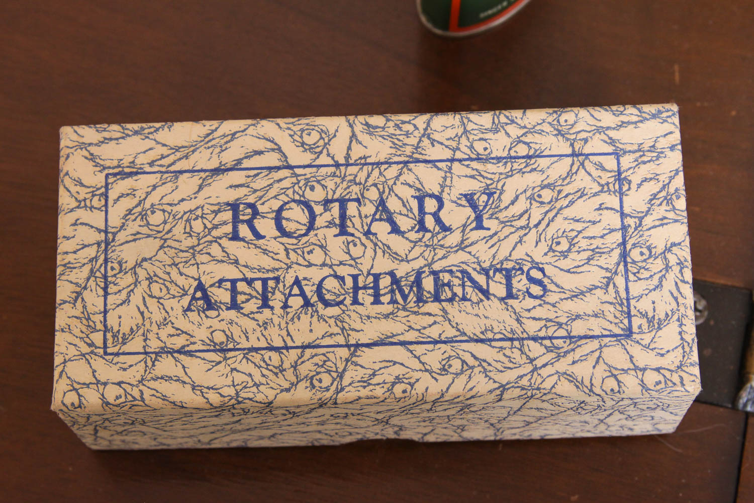 Singer Sewing Machine with Cabinet