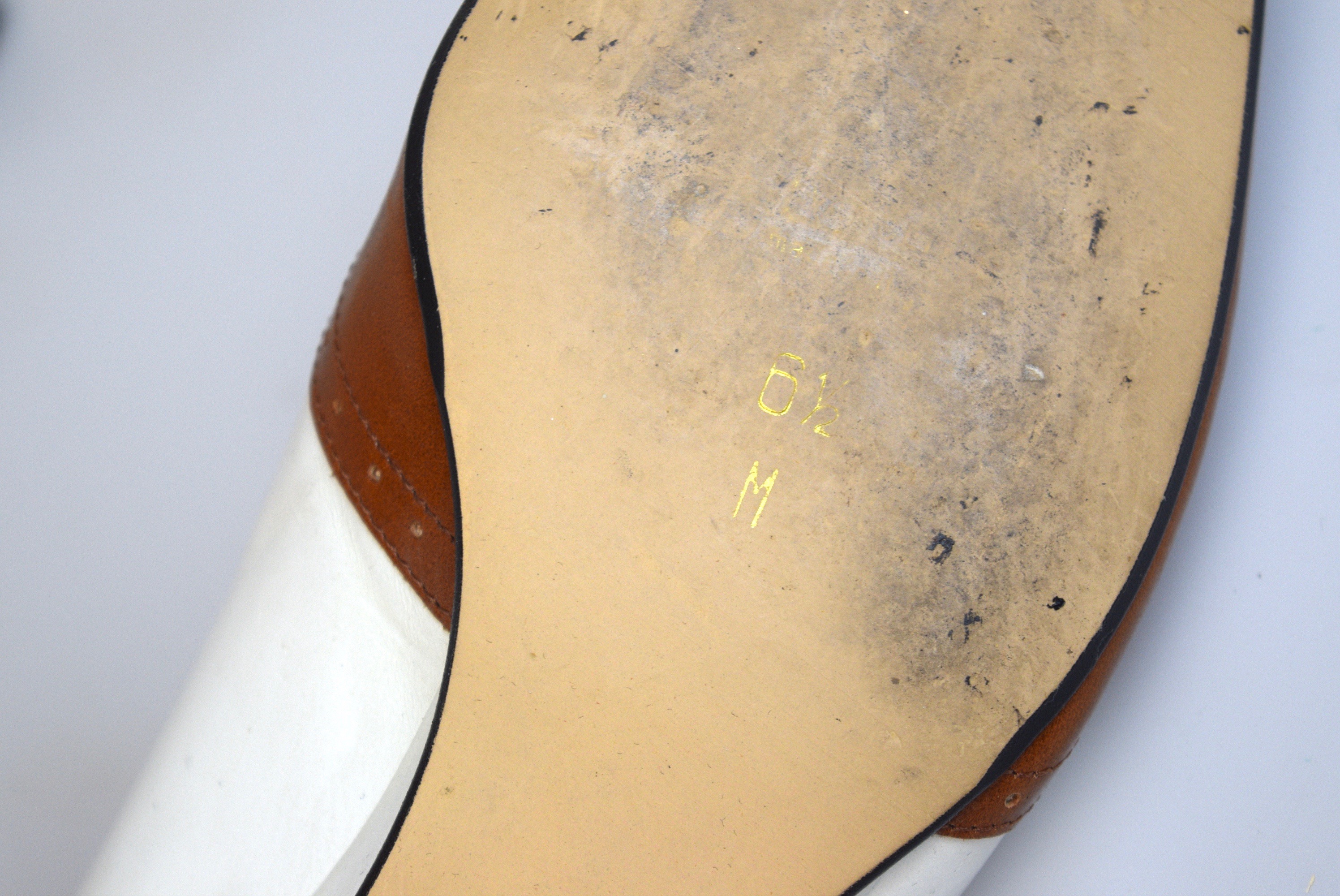 Vintage Italian Leather Spectator Shoes Size 6.5