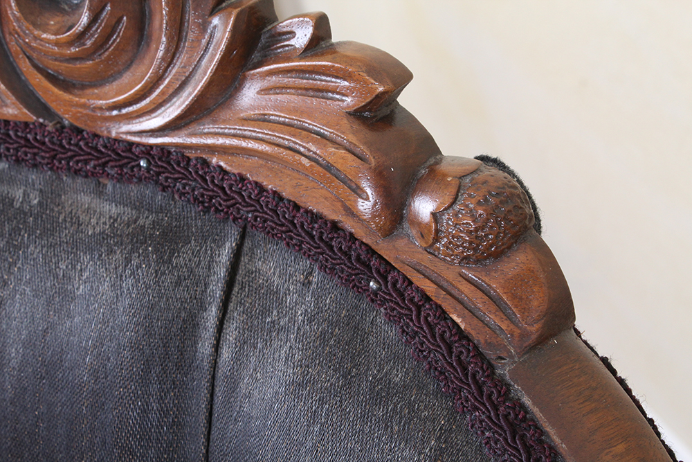 Antique Victorian Settee with Woven Horse Hair Upholstery