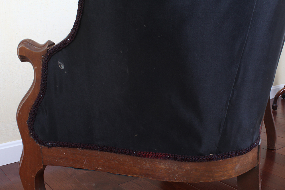 Antique Victorian Settee with Woven Horse Hair Upholstery