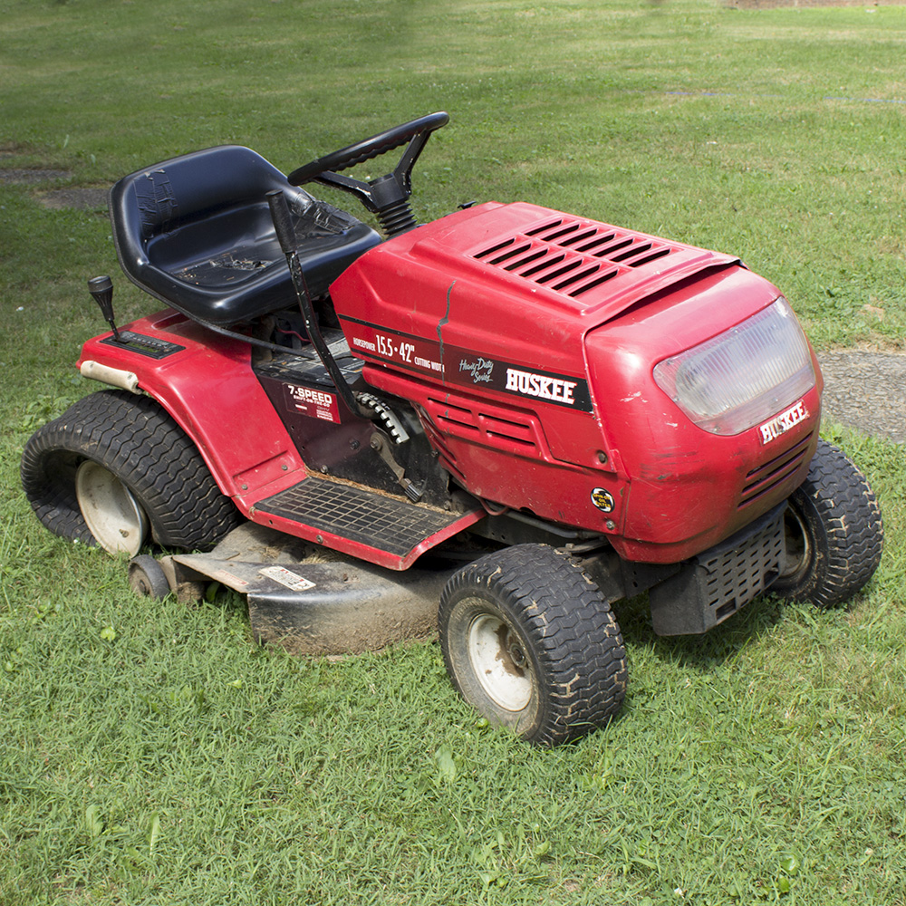 Huskee 42" Lawn Tractor