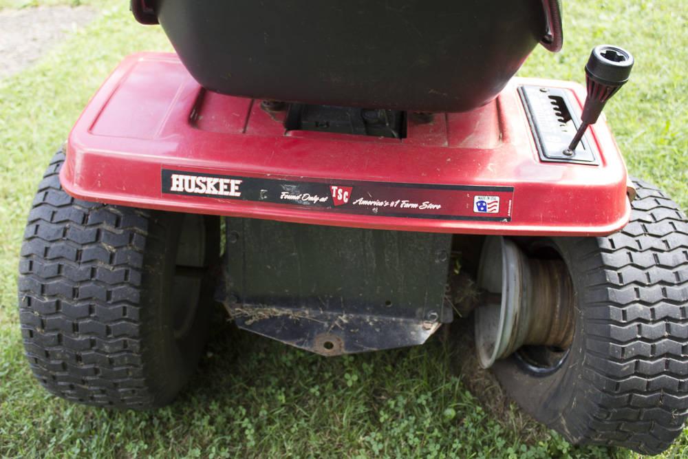 Huskee 42" Lawn Tractor