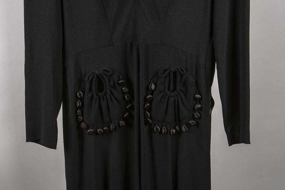 Women's Vintage Dresses from the 1940s and 1950s