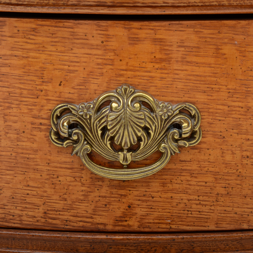 Stanley Oak Late Victorian Style Triple Dresser with Large Mirror