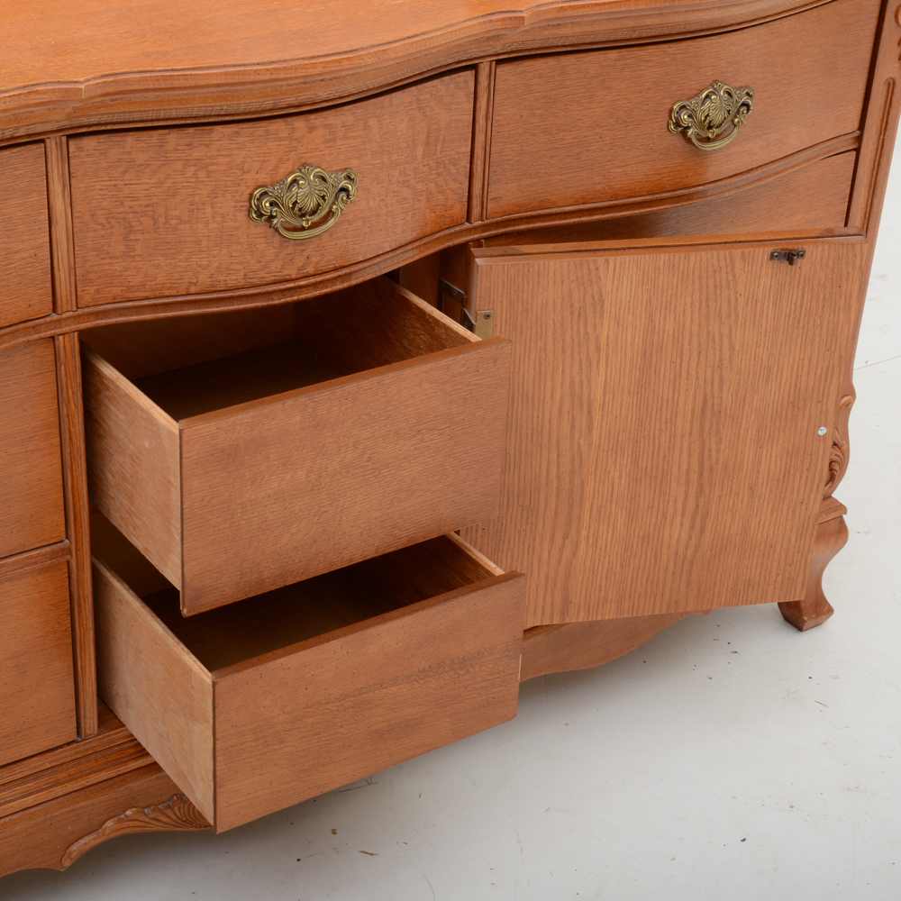 Stanley Oak Late Victorian Style Triple Dresser with Large Mirror