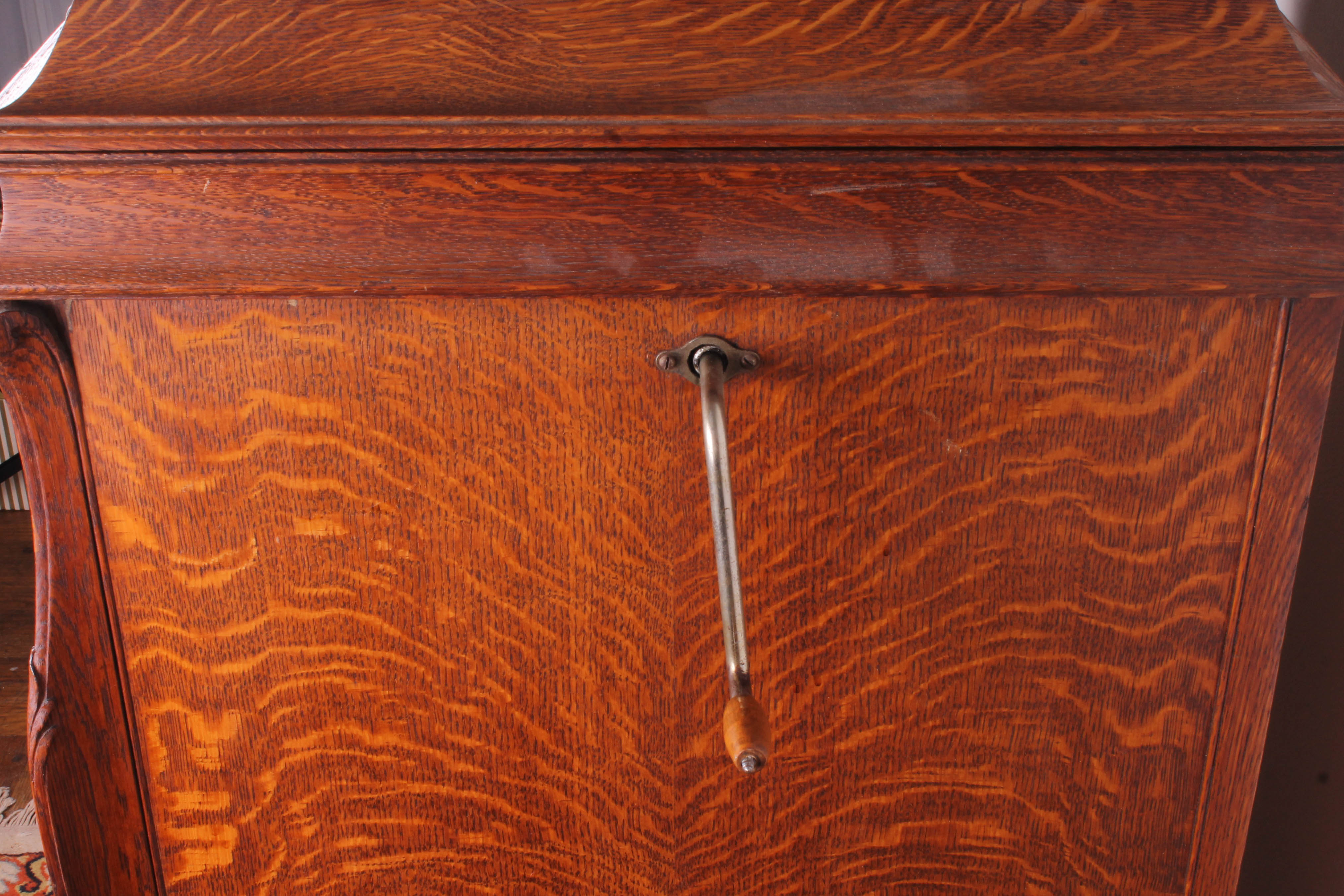 Circa 1918 Victor "Victrola" Record Player