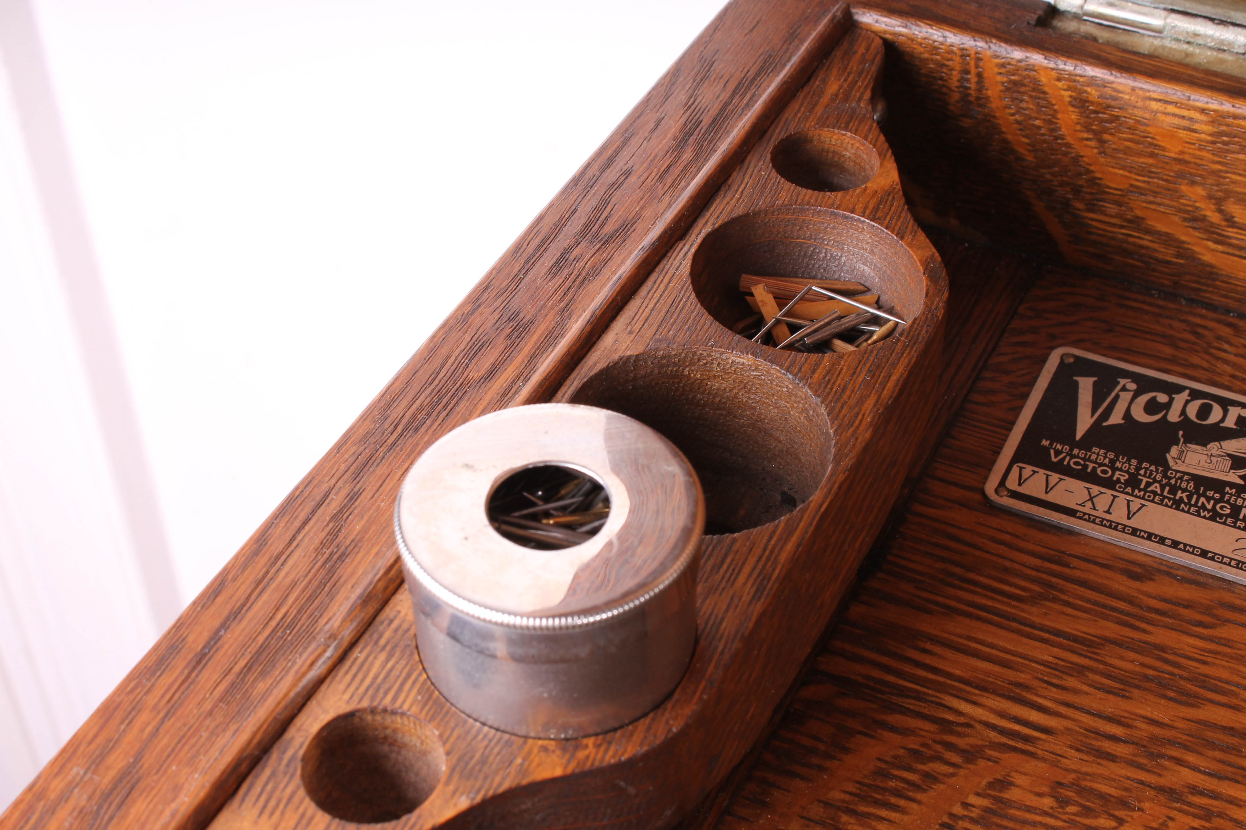 Circa 1918 Victor "Victrola" Record Player