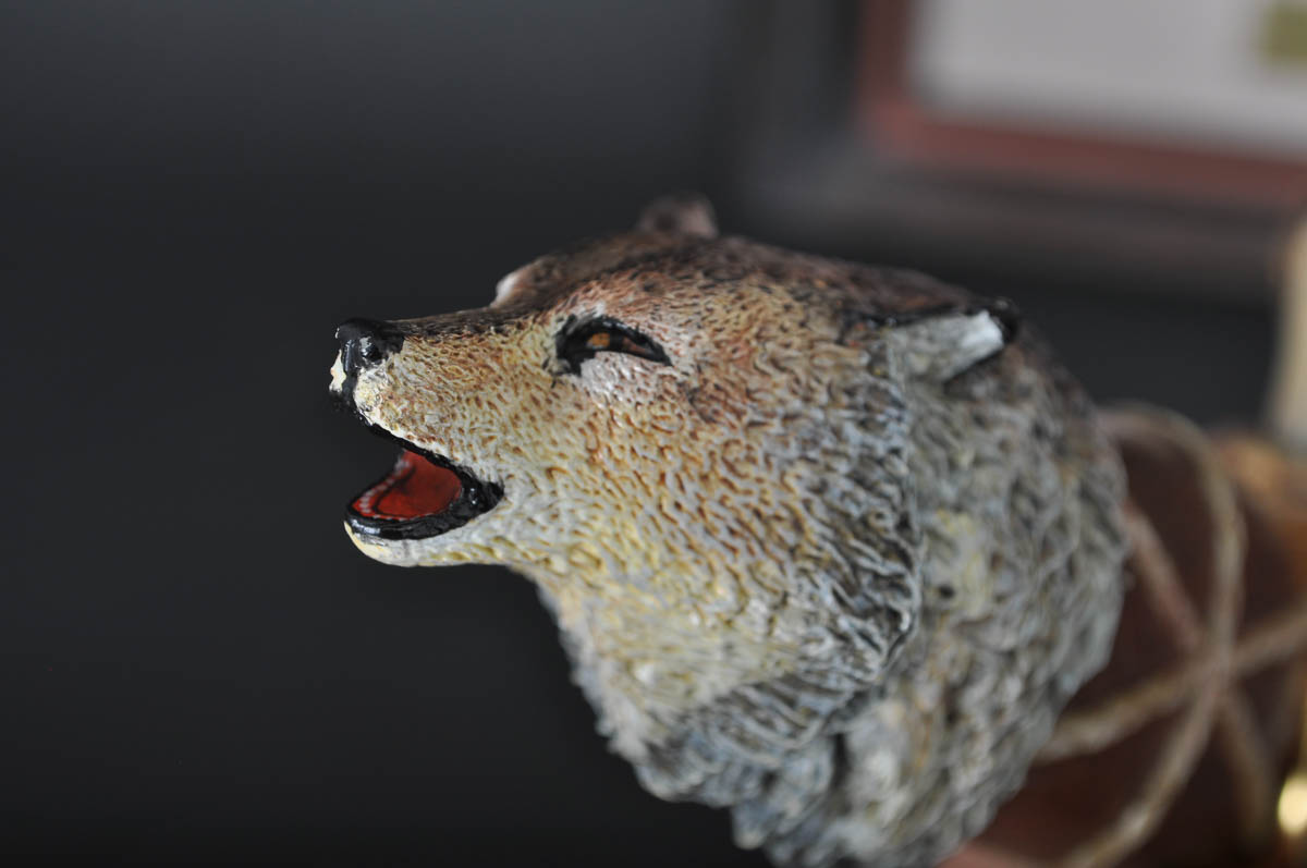 Franklin Mint "The Pawnee Wolf Knife" by Ben Nighthorse