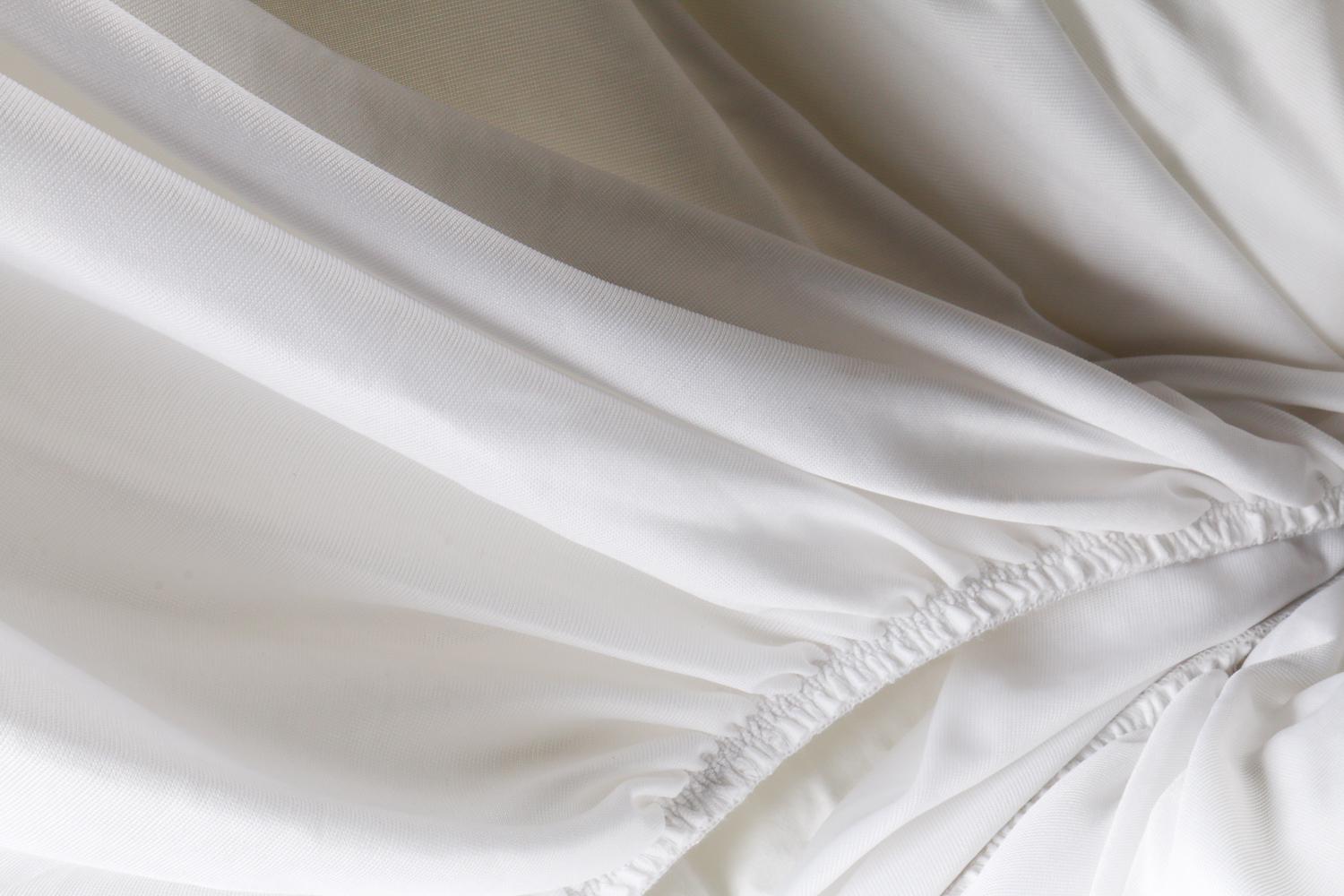 Queen Size Hotel Collection Down Comforter