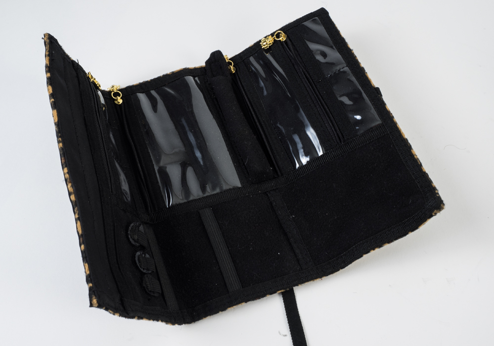 "Flip and Dazzle" Jewelry Organizer