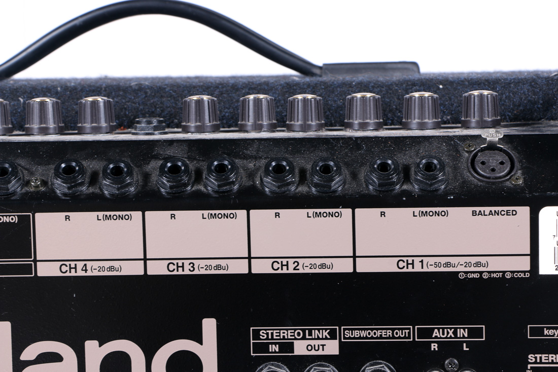 Pair of Roland KC-550 Keyboard Amplifiers