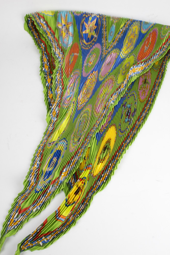 Hermes "Belles du Mexique" Virginie Jamin Designed Pleated Scarf