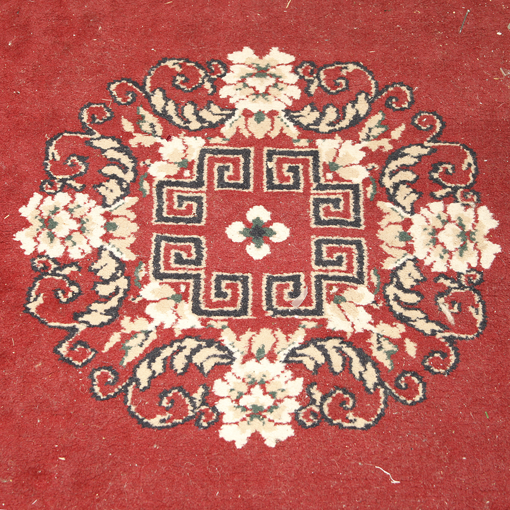 Chinese-Style Medallion Area Rug