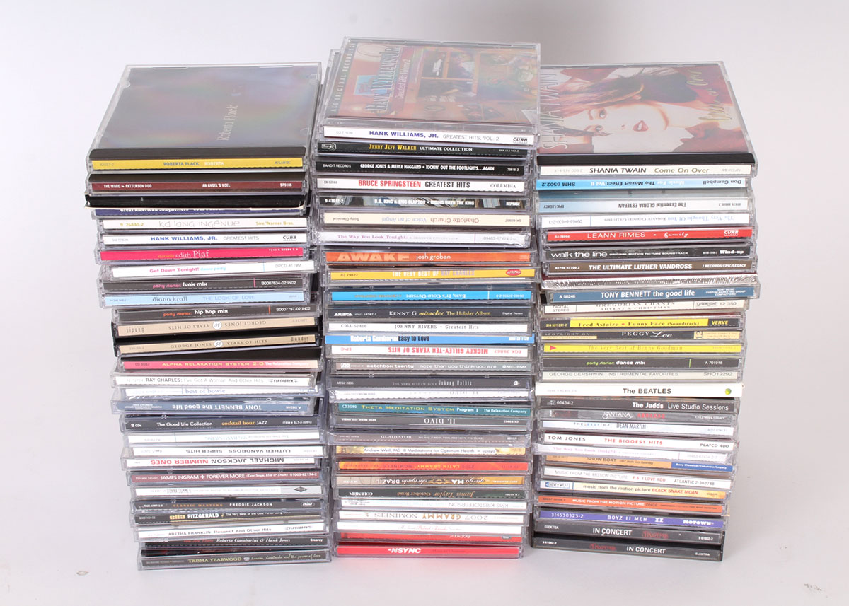 Philips FW-C399 Mini Hifi System With Speakers and More