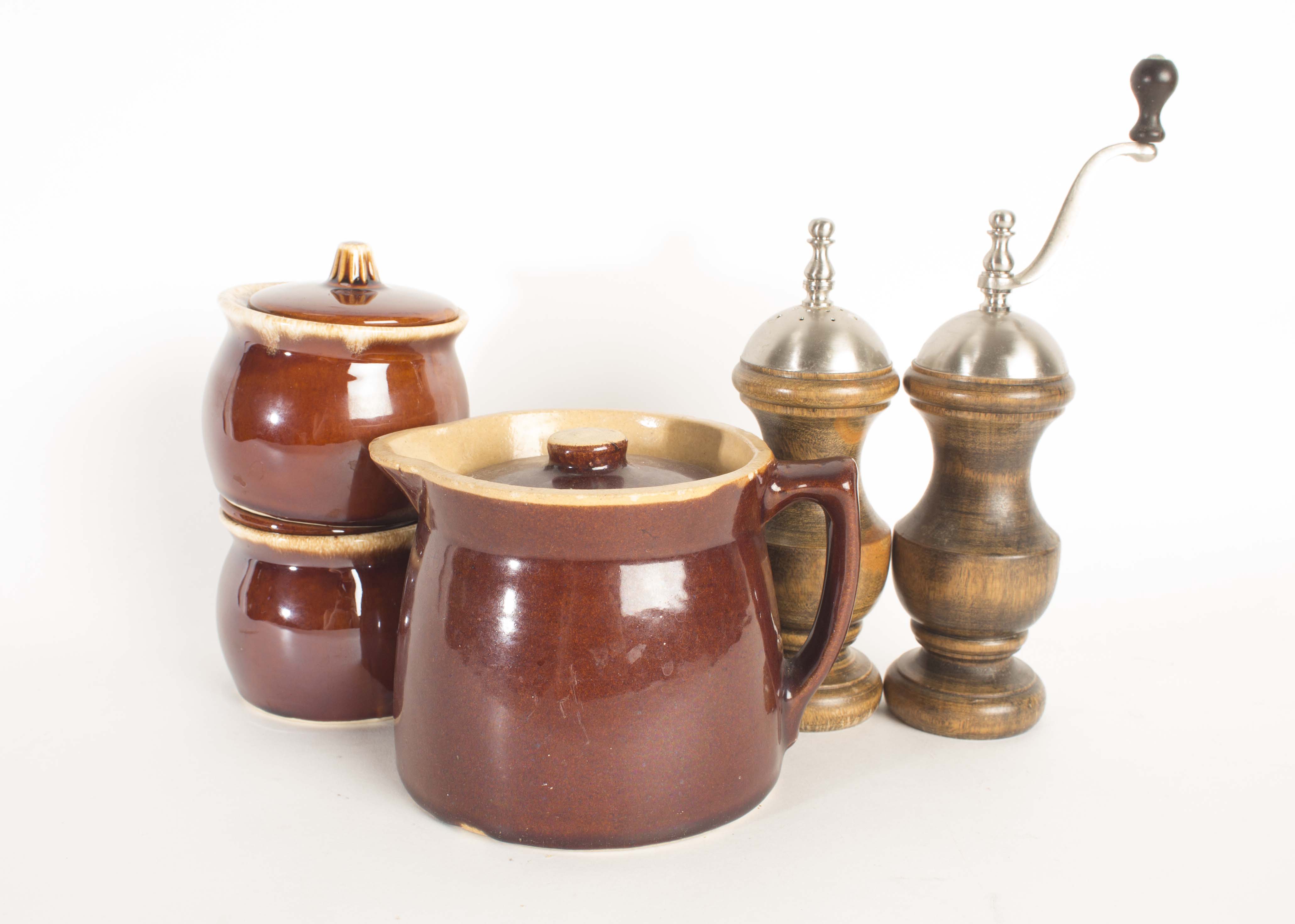 Vintage Hull Pottery Dinner Plates and Kitchen Accessories