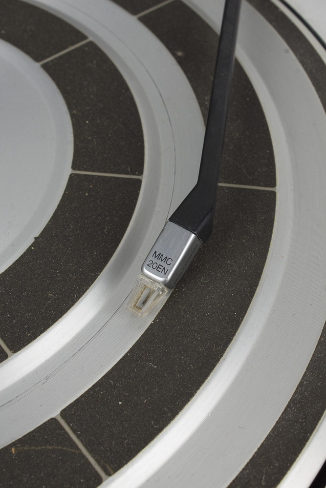 Bang & Olufsen of Denmark BeoGram 3400 Rosewood Record Deck