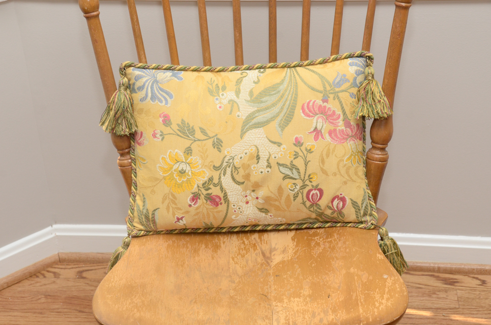 Vintage Colonial Style Spindleback Chair and Pillow